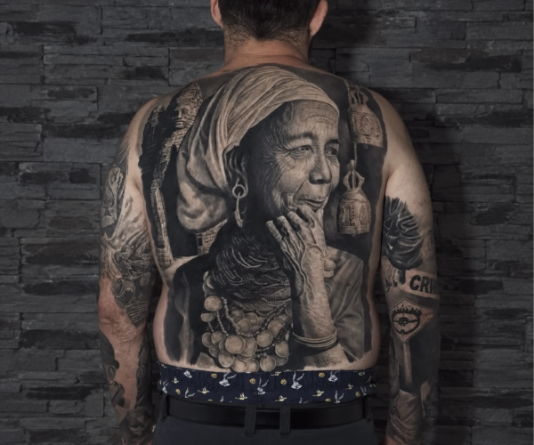 Black & Gray Realism